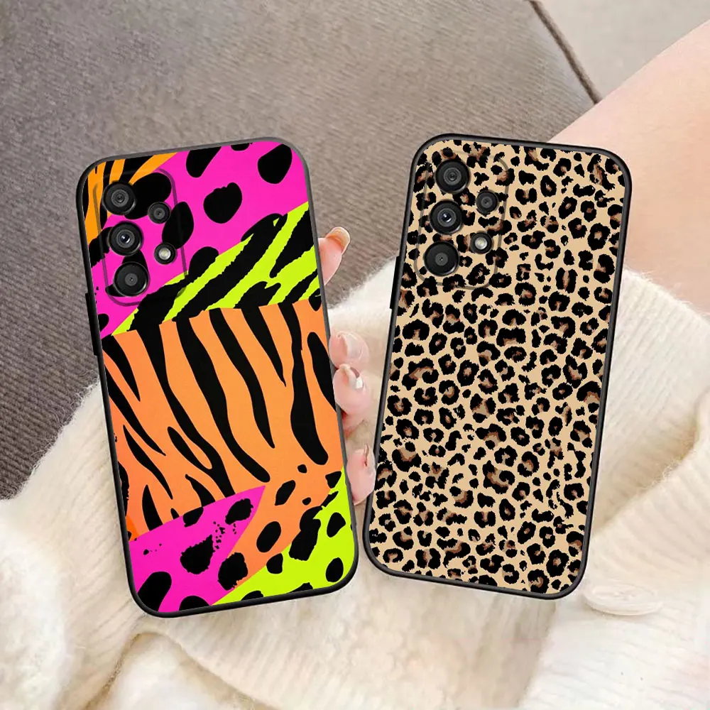 Chic Leopard Print Phone Case