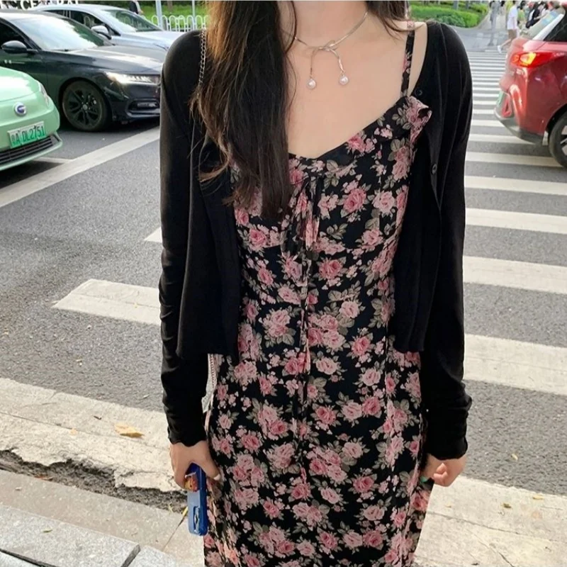 Large Size Explosive Street Set for Women's Autumn Black Knitted Cardigan Floral Suspender Dress Two Piece Set For Woman