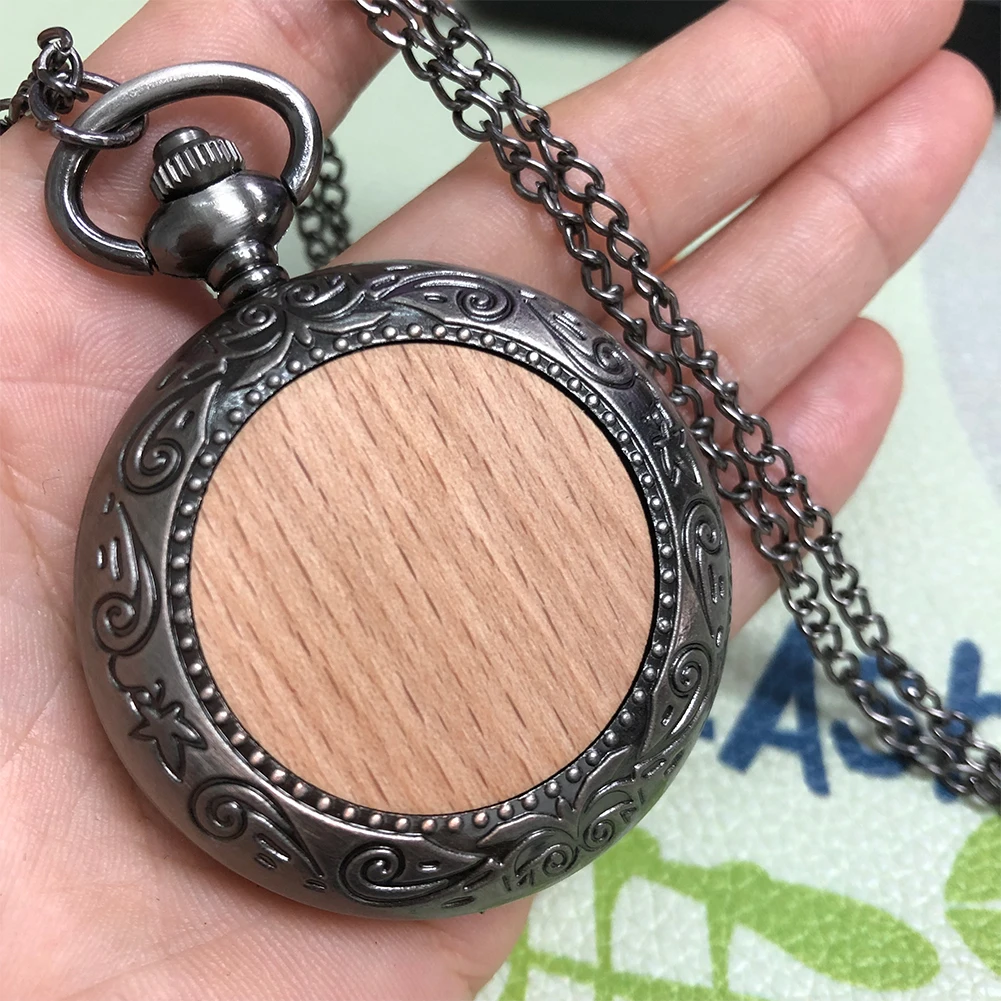 Walnut/Beech Wood Slice Decor Quartz Pocket Watch Grey Black Alloy Metal Watch Case Arabic Numerals Dial Pendant Necklace Watch