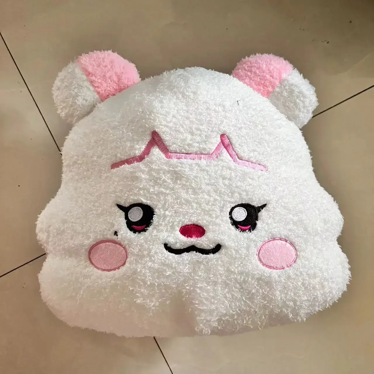(g)i-dle ミヨン フェイスフラット クッション minnini G)I-DLE Minini Face Shape Flat Cushion – LINE FRIENDS SQUARE
