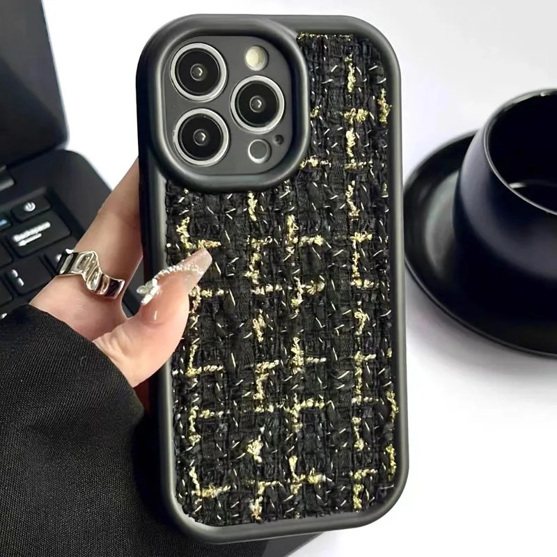 Custodia per telefono in tessuto peloso invernale in peluche per iPhone 15 14 11 12 13 Pro Max Estetica Fuzzy Lattice Stile Coreano Morbido_voghion.com