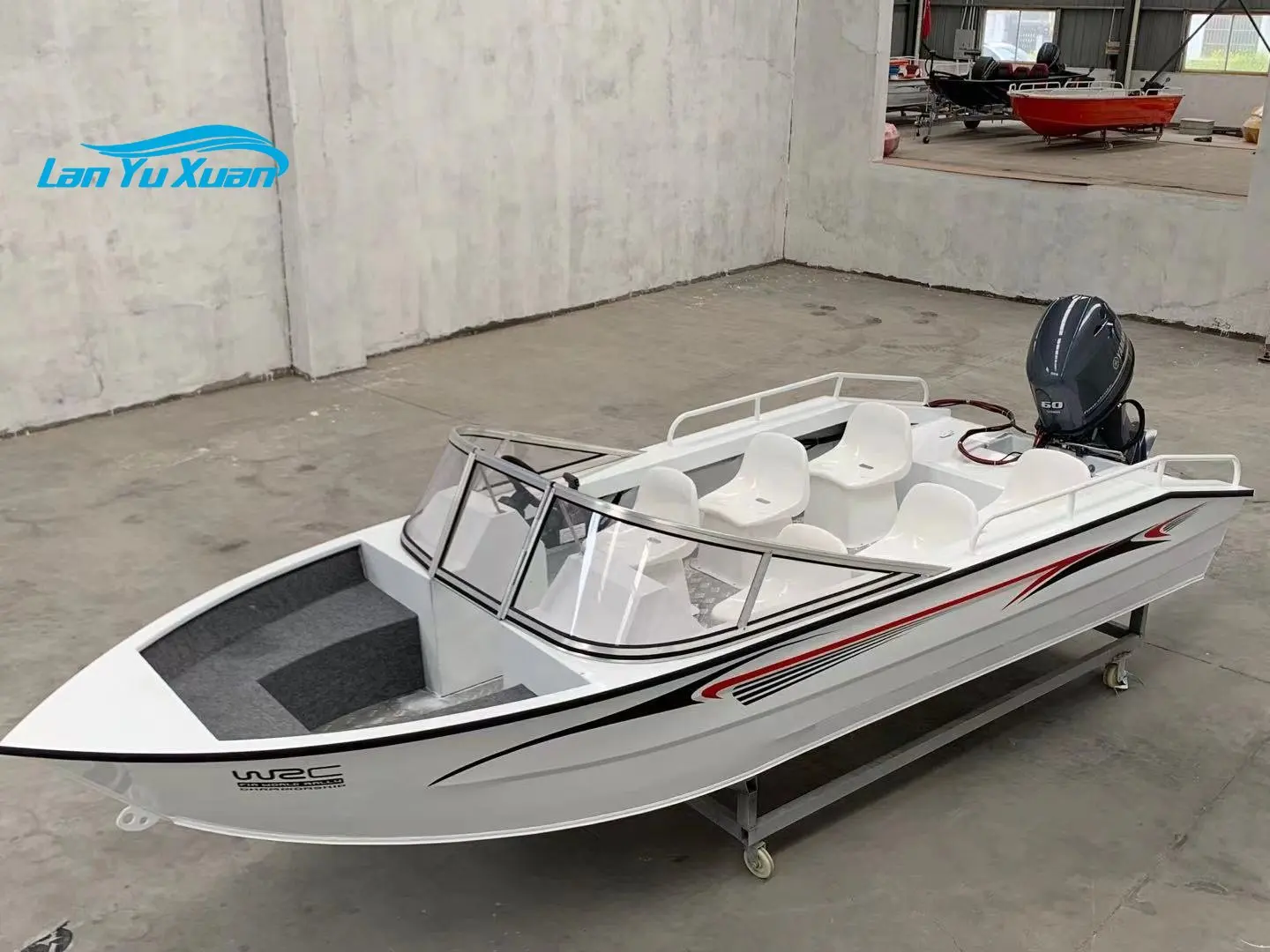 https://ae01.alicdn.com/kf/Sd699b3366bb94e1e936e881284cd3eb6R/Cheap-aluminium-boat-hulls-fishing-for-sale-fishing-boat-with-motor-and-trailer-carp-fishing-boat.jpg