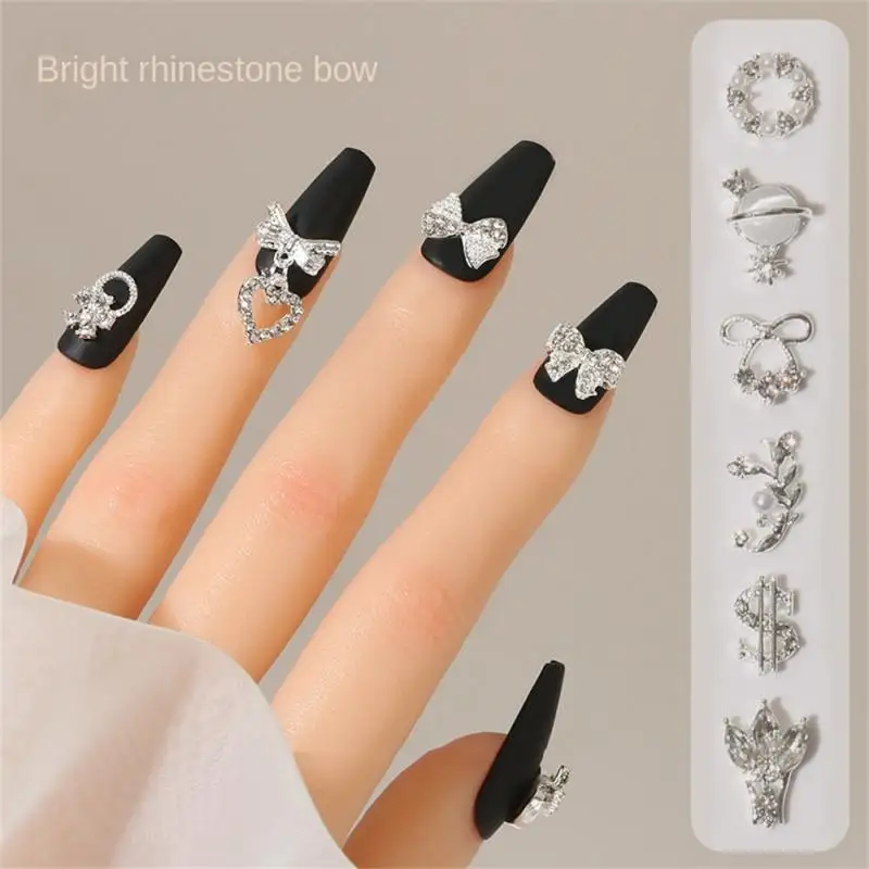 

Silver Nail Charms Decoration Luxury Nail Parts Alloy Bow Heart Flowers Rhinestone Manicure Design Supplies Accessories