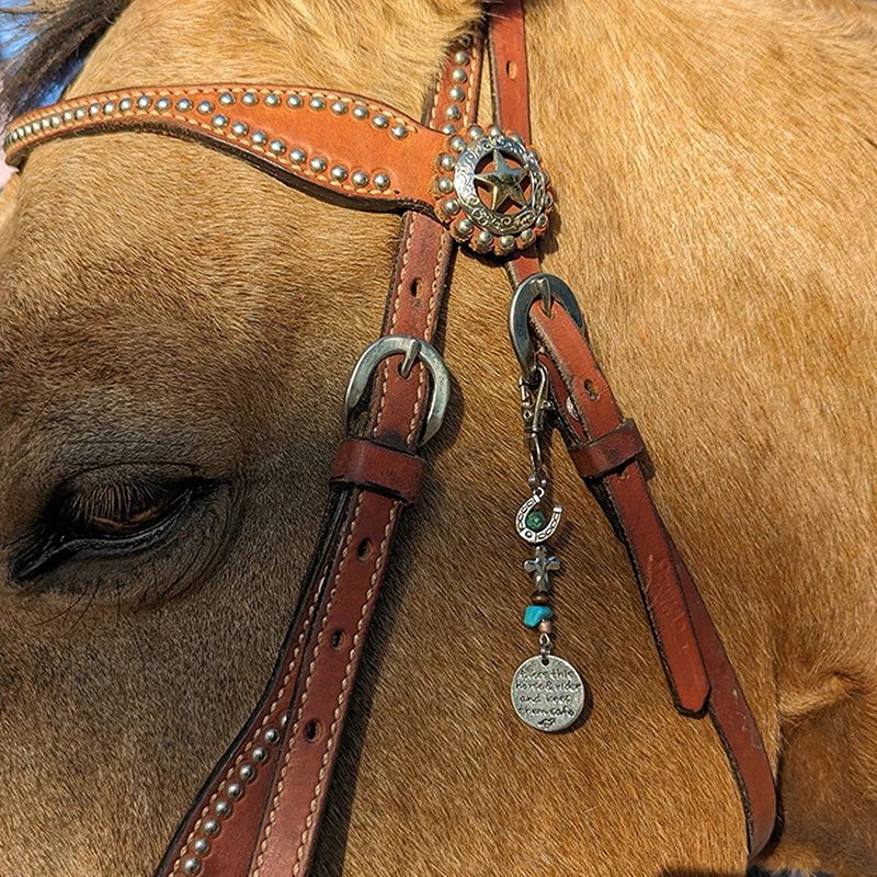 Horse Saddle And Bridle Charm Clip Bless-This Horse And Rider Keep Safe Bridle Saddle Charm Gifts For Horse Rider Room Decor 2
