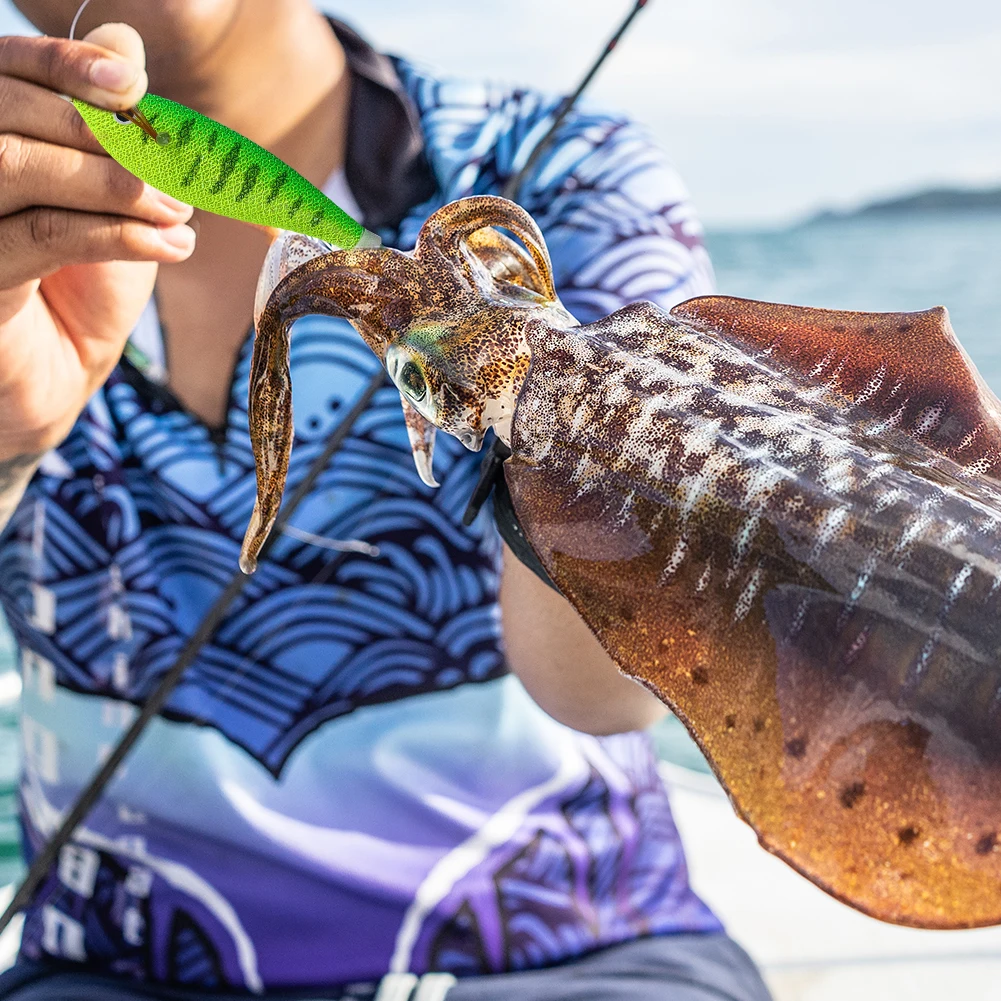 Glowing Squid Jigging Eging Wood Shrimp Hooks Horizontal Squid Trolling Lure 11CM/13.4G Octopus Bait Cuttlefish Bait for Fishing