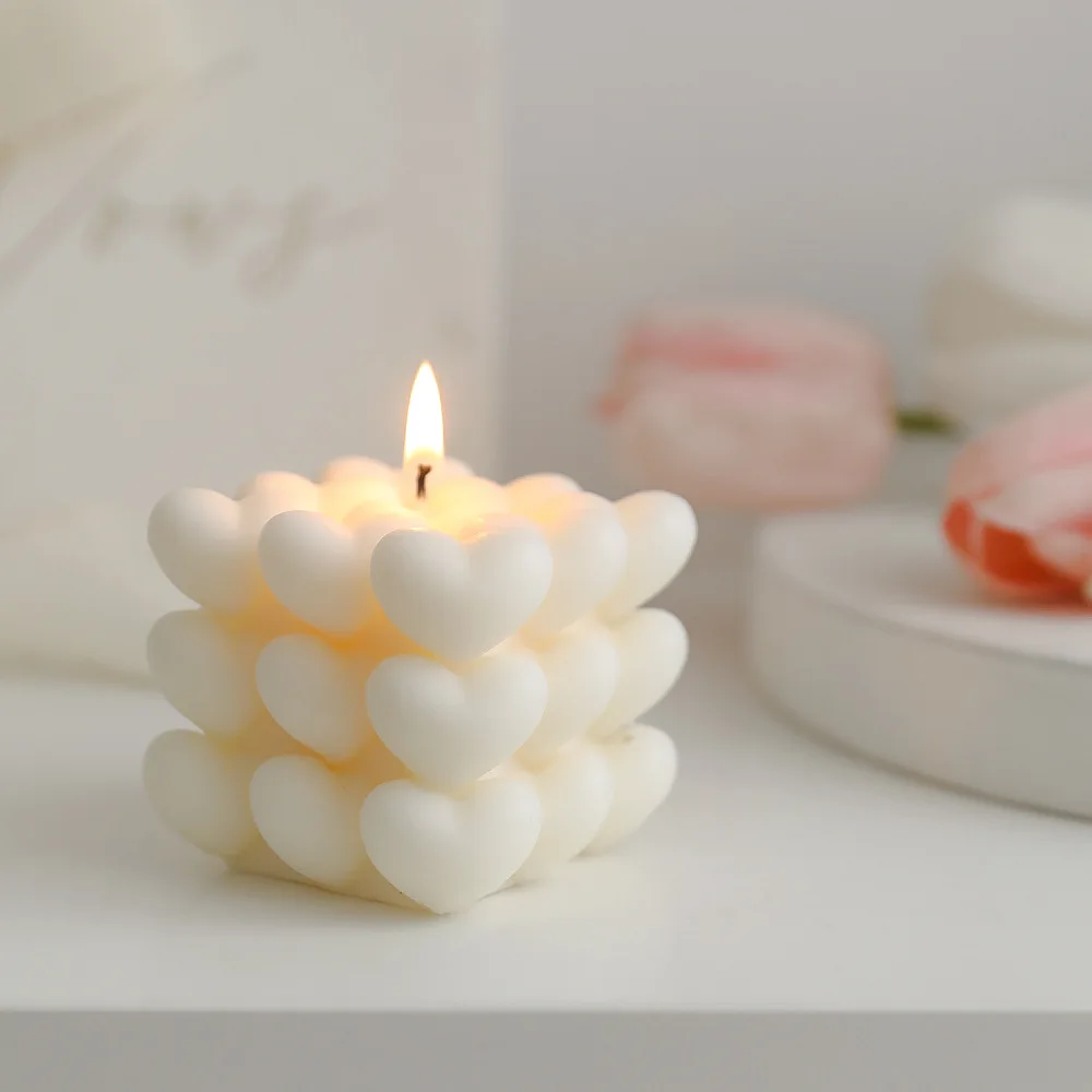 

Mother's Day gifts Heart-shaped geometric Rubik's Cube scented Candle home decoration photo props wedding decoration accessories