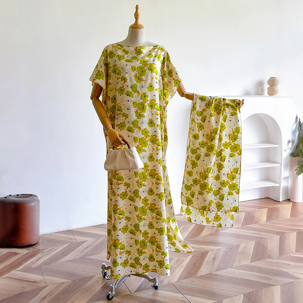 2025 New Style Fashion Oversize African Women Clothing Dubai Dashiki Abaya Folral Print Design With Scarf Loose Long Dress