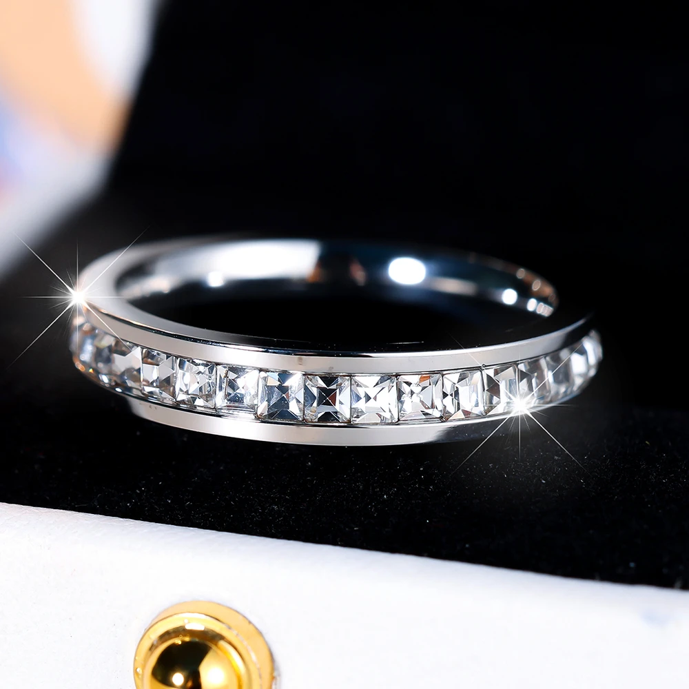 Luxury Female Crystal Zircon Stone Engagement Ring Vintage Silver Color Wedding Jewelry For Women