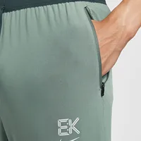 Pantalon léger tissé pour hommes Nike Dri FIT authentique IM5696-364 4