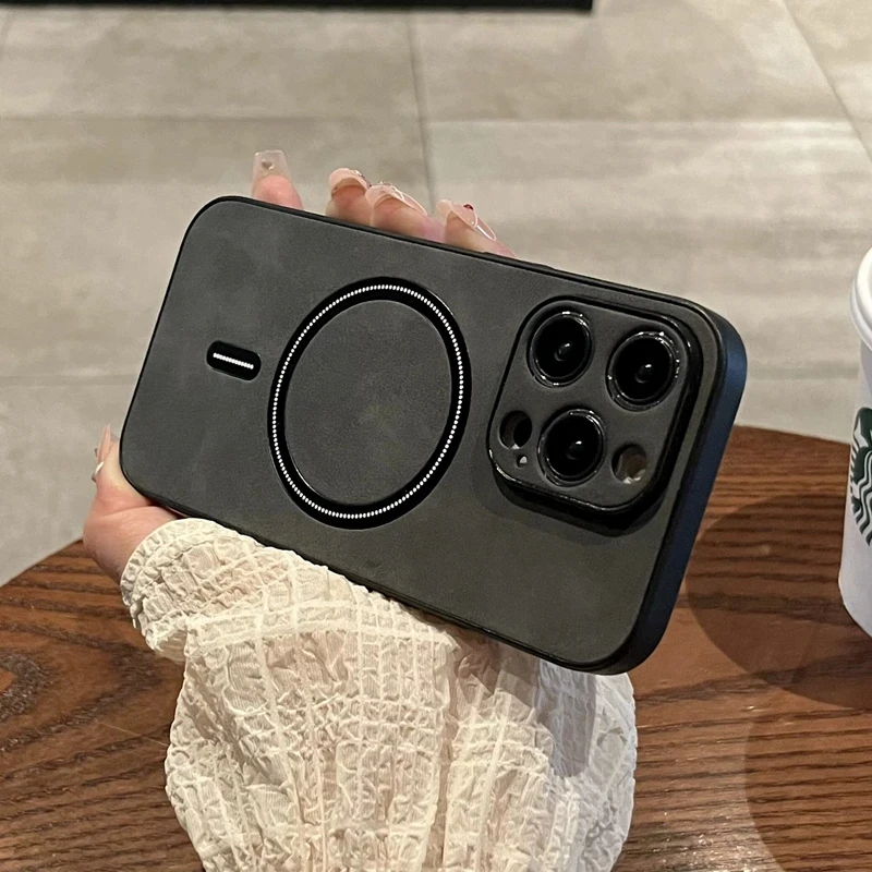 Luxury Magnetic Cortex Leather Wireless Charging Phone Case