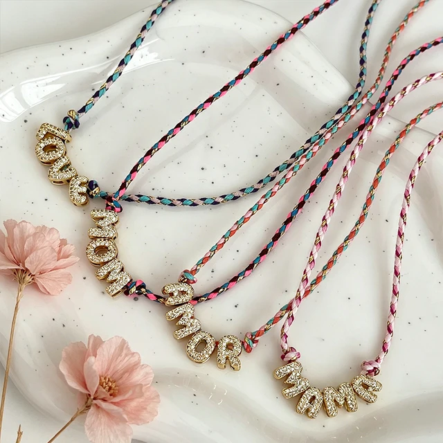 Nouveaux Colliers Pendentifs Lettres Initiales « Mom Love Mama » au Design Coloré, Collier Lettre Zircon « MOM LOVE » Tendance, Cadeaux Fête des Mères