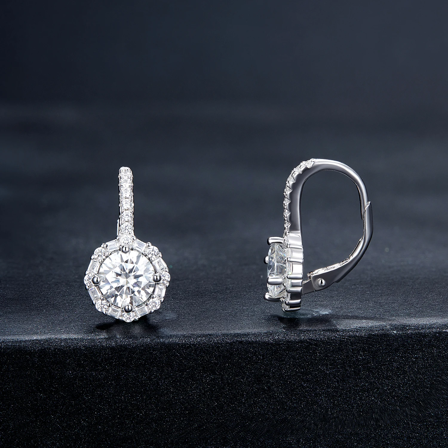 

Серьги женские из серебра 925 пробы, с подвеской 1 карат