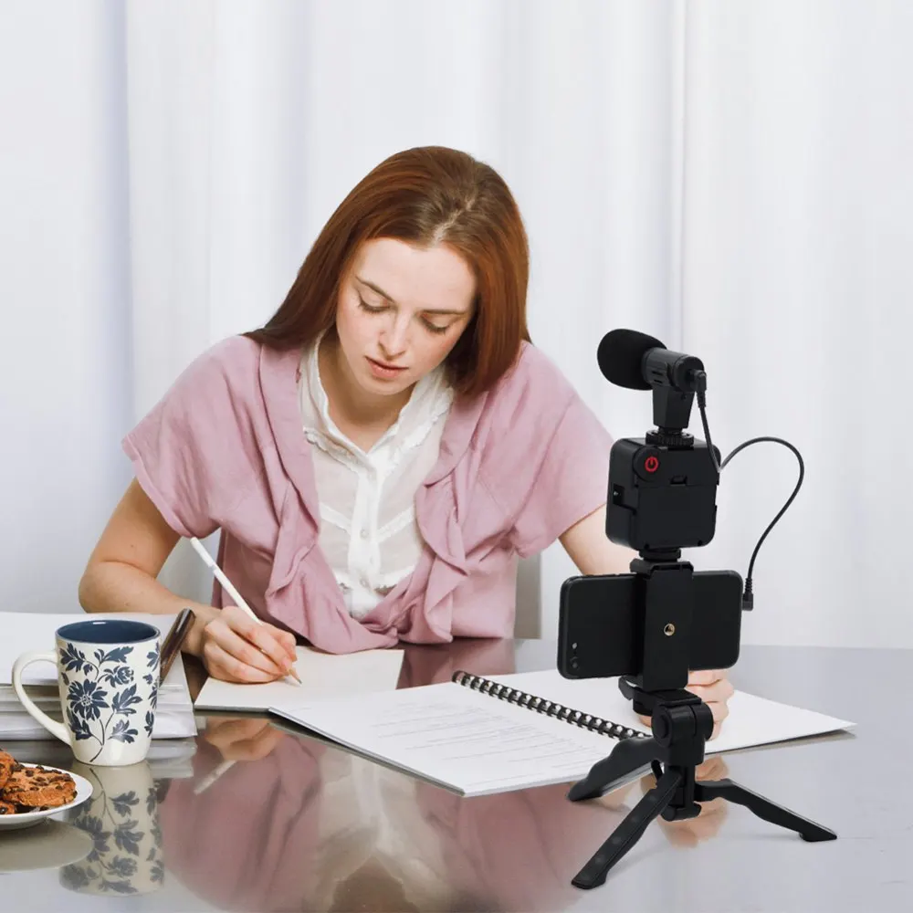 LED Selfie Tripod Phone Holder Smartphone Video Kit Microphone Photography Lighting Video Recording Set for Live Vlog Conference