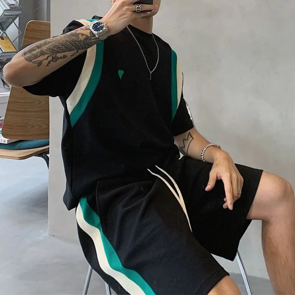 2024 New Summer Men's Suit Korean High Street Fashion Short Sleeve Shorts Print Outdoor Sports T Shirt For Men Shorts