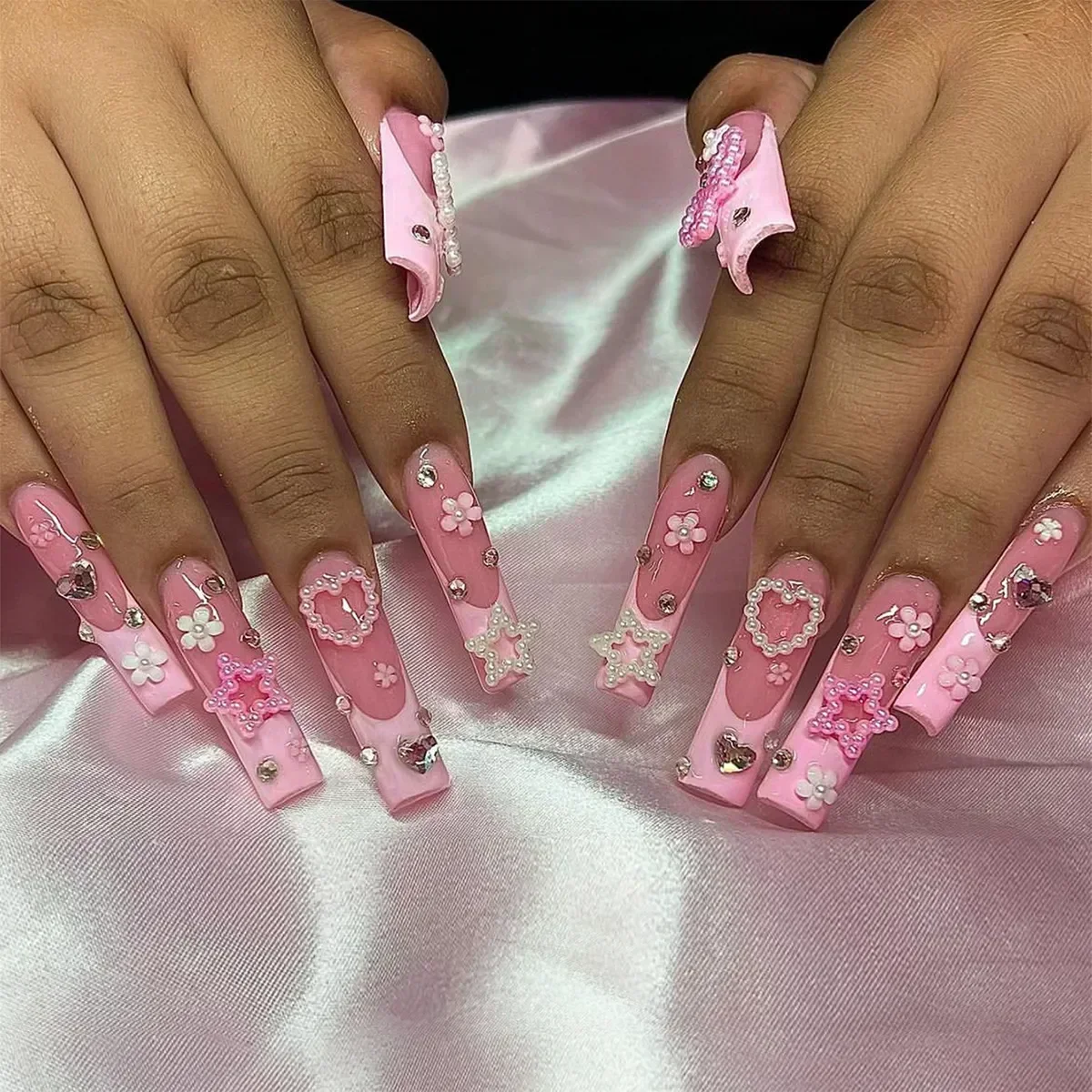 False nails 24Pcs long square press on love pattern design artificial coffin