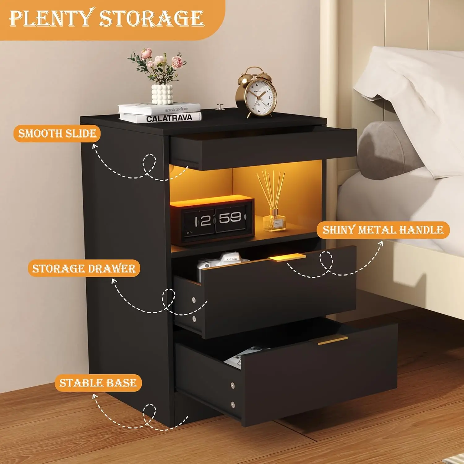 e مع قاعدة شحن ودرجين، وطاولة جانبية للأريكة السود...