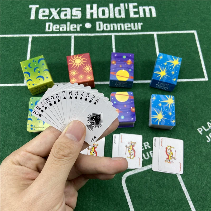 

Playing Cards Cute MINI Miniature Games Poker Mini 40X28mm Paper Miniature For Dolls Accessory Home Decoration High Quality