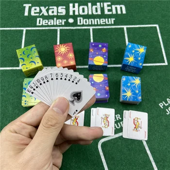 Carte da gioco carino MINI giochi in miniatura Poker Mini 40x28mm miniatura di carta per bambole accessorio decorazione della casa di alta qualità