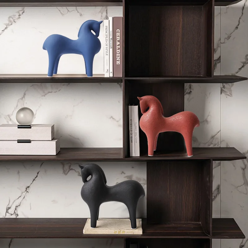 

Horse Ceramic Desktop Ornaments Nordic Simple Abstract Creative Home Hotel Living Room Entrance Decorations Household Products