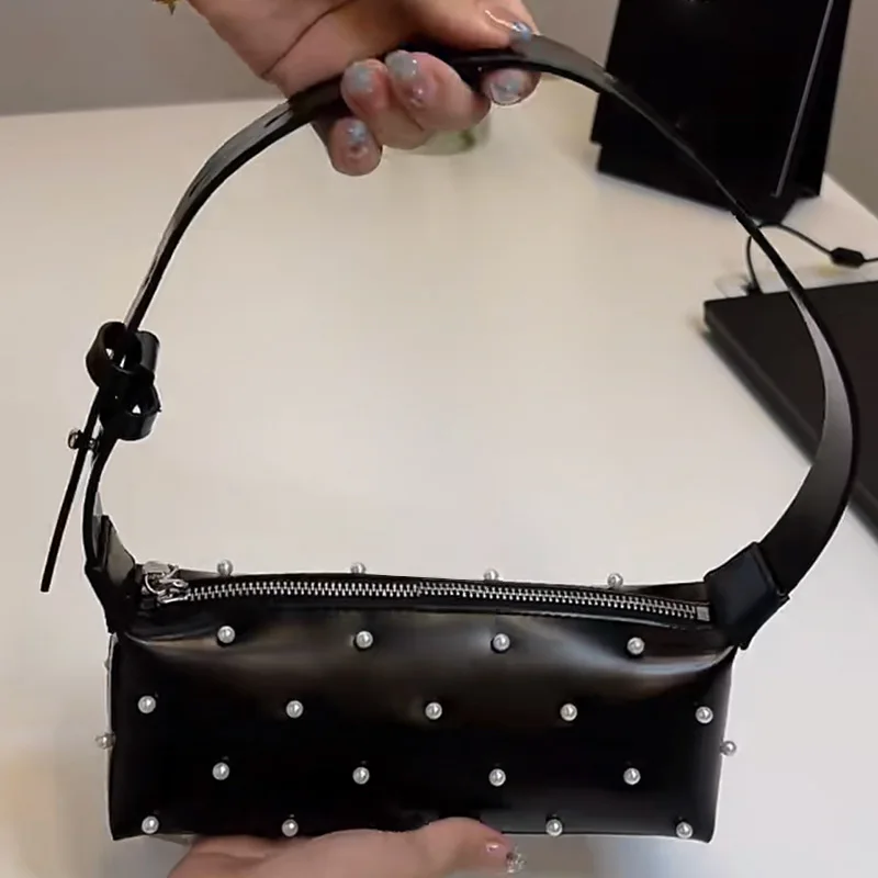 

Черная дизайнерская женская сумка 2024, универсальная женская сумка, модная сумка под подмышку с жемчугом, Высококачественная сумка через плечо