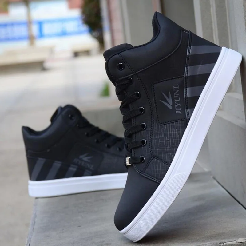 High-top Breathable Shoes Men Skateboard Shoes Sports Casual Leather Homme Waterproof Chaussure Sneakers Male casual sneakers