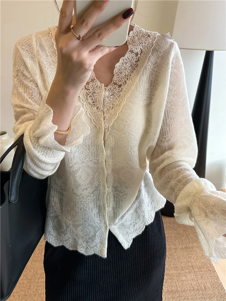 Elegant V-Neck Lace Spliced Cardigan with Flare Sleeves - Women's Autumn Knitwear