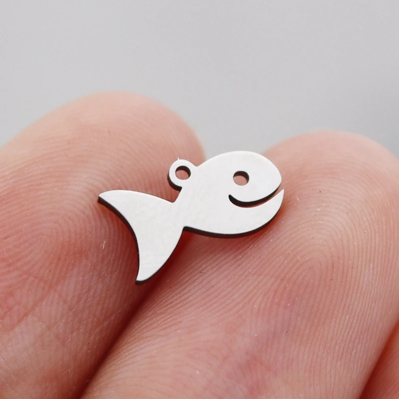 

3pcs Tiny Bathyfish Charms Stainless Steel Pendant for Jewelry Making DIY Tassels Bracelets Earrings Ocean Animal Accessories