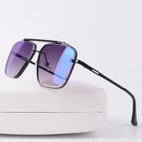 2025 New Fashion Luxury Classic Style Gradient Lens Men Sunglasses Men Vintage Brand Design Sun Glasses
