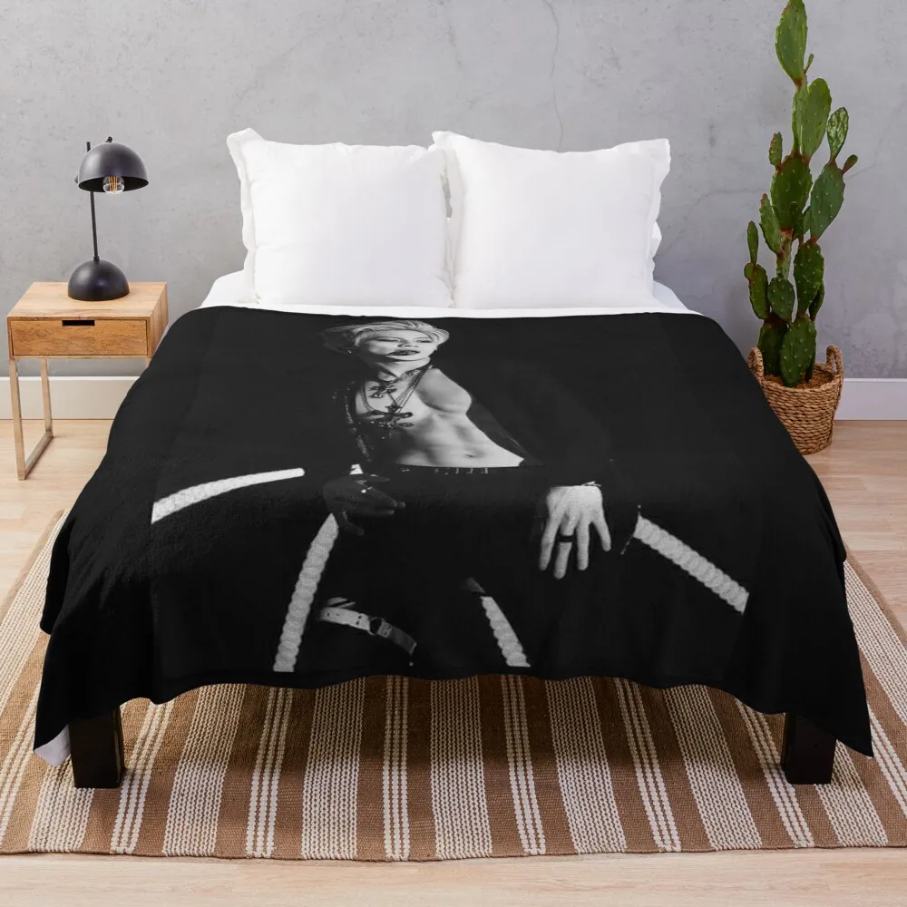 

SHINEE TAEMIN Classic . Throw Blanket Nap Sleeping Bag Furry Giant Sofa Soft Big Blankets