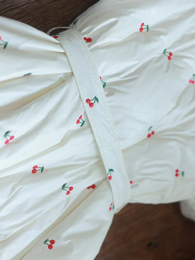 White Embroidered down Jacket Winter Mid-Length Skirt Hem Thickened Coat