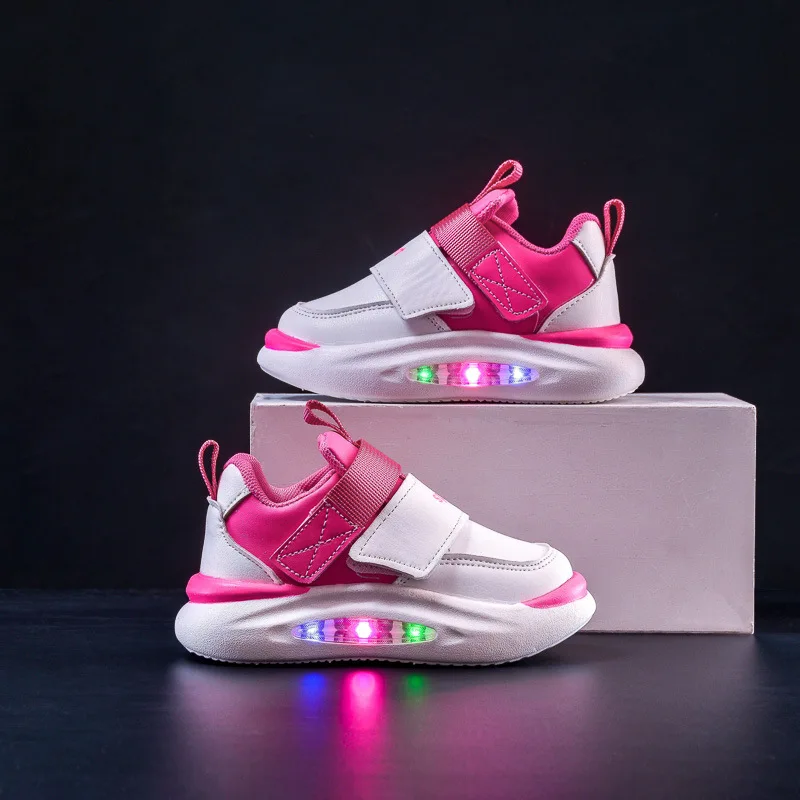 Children LED Shoes Boys Girls Fashion Lighted Casual Sneakers Spring Autumn Glowing Running Shoes Soft Sole Comfort Sports Shoes 3