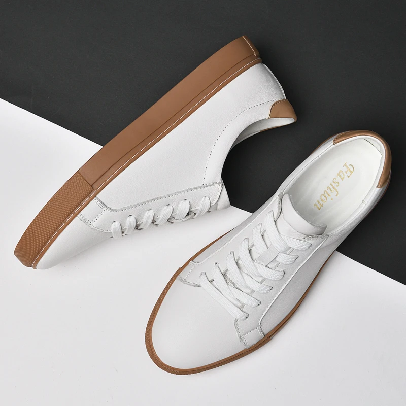 

New Arrival Breathable Lightweight Flats Shoes Fashion Footwear Casual Leather Round Toe Sneakers Walking Shoes for Male