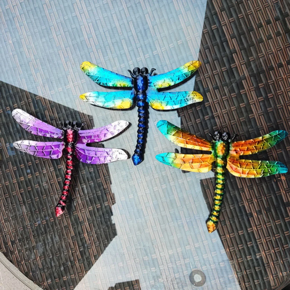 

2pcs Metal Dragonfly Wall Decor Outdoor Garden Fence Art Hanging Decorations for Living Room Bedroom