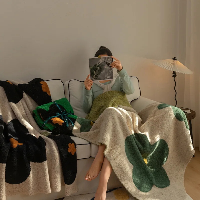

Korean Kawaii Blankets Carpet Decoration Flower Blanket Bedroom Sofa Leisure Office Single Tapestry Sofa Blanket Throw Blankets