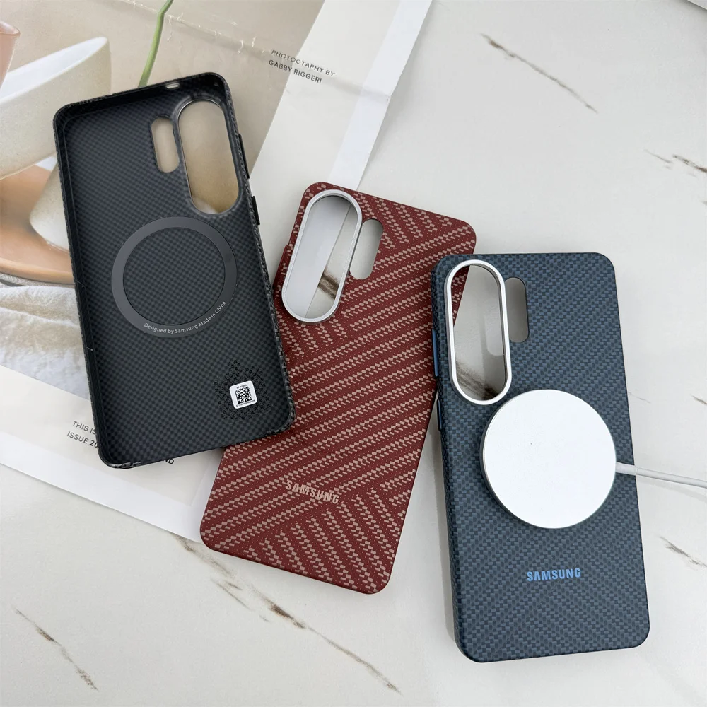 Ultra Thin Carbon Fiber Texture Magnetic Case with Alloy Lens Protection