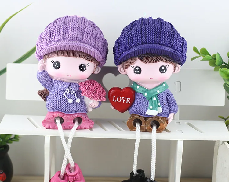 2pcs/set Miniature Ornaments Resin Dolls Hanging Feet Boy Girl Lovers Couple Figurines Craft Wedding Accessories Birthday Gifts