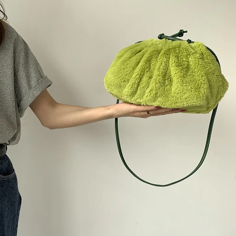 

Solid Color Women Shoulder Bags Female Winter Plush Underarm Bags Korean Fashion Design Luxury Tote Bags Small Square Bag Purses