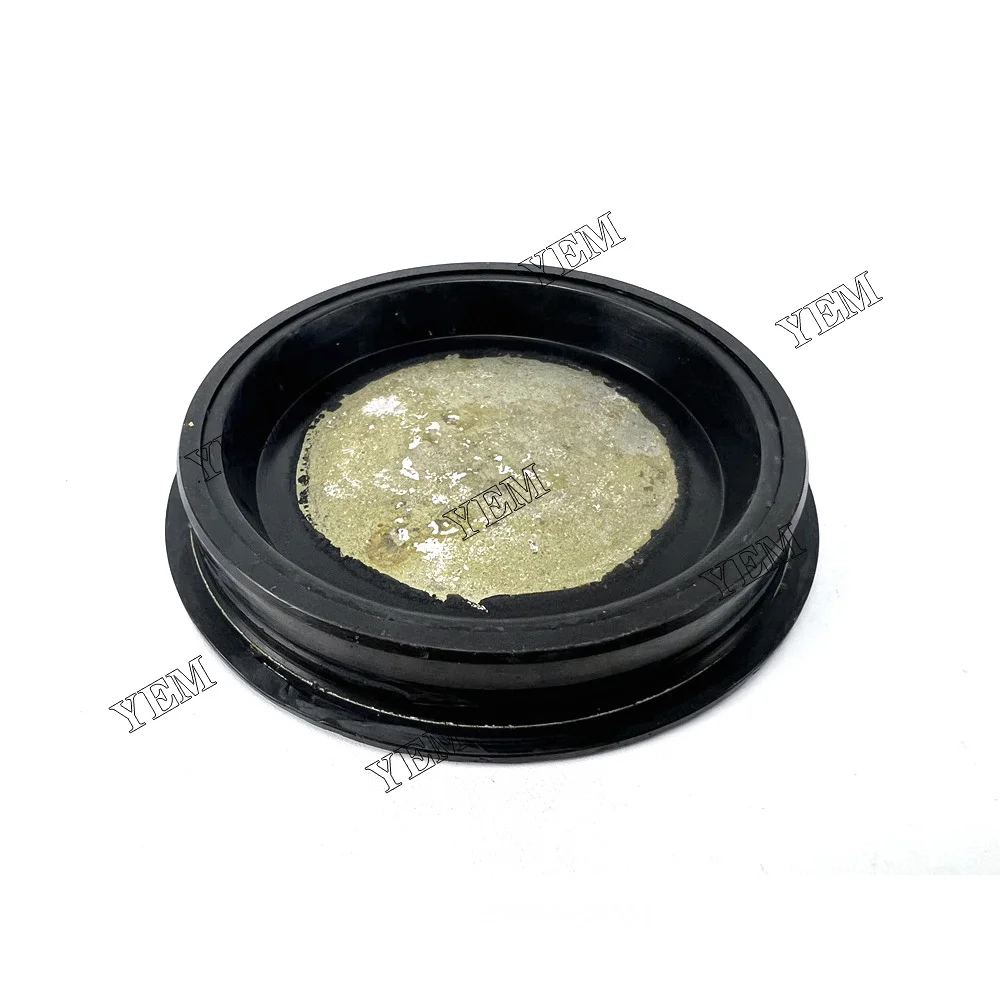 

New L3008 OIL SEAL TC402-13100 FOR KUBOTA ENGINE.
