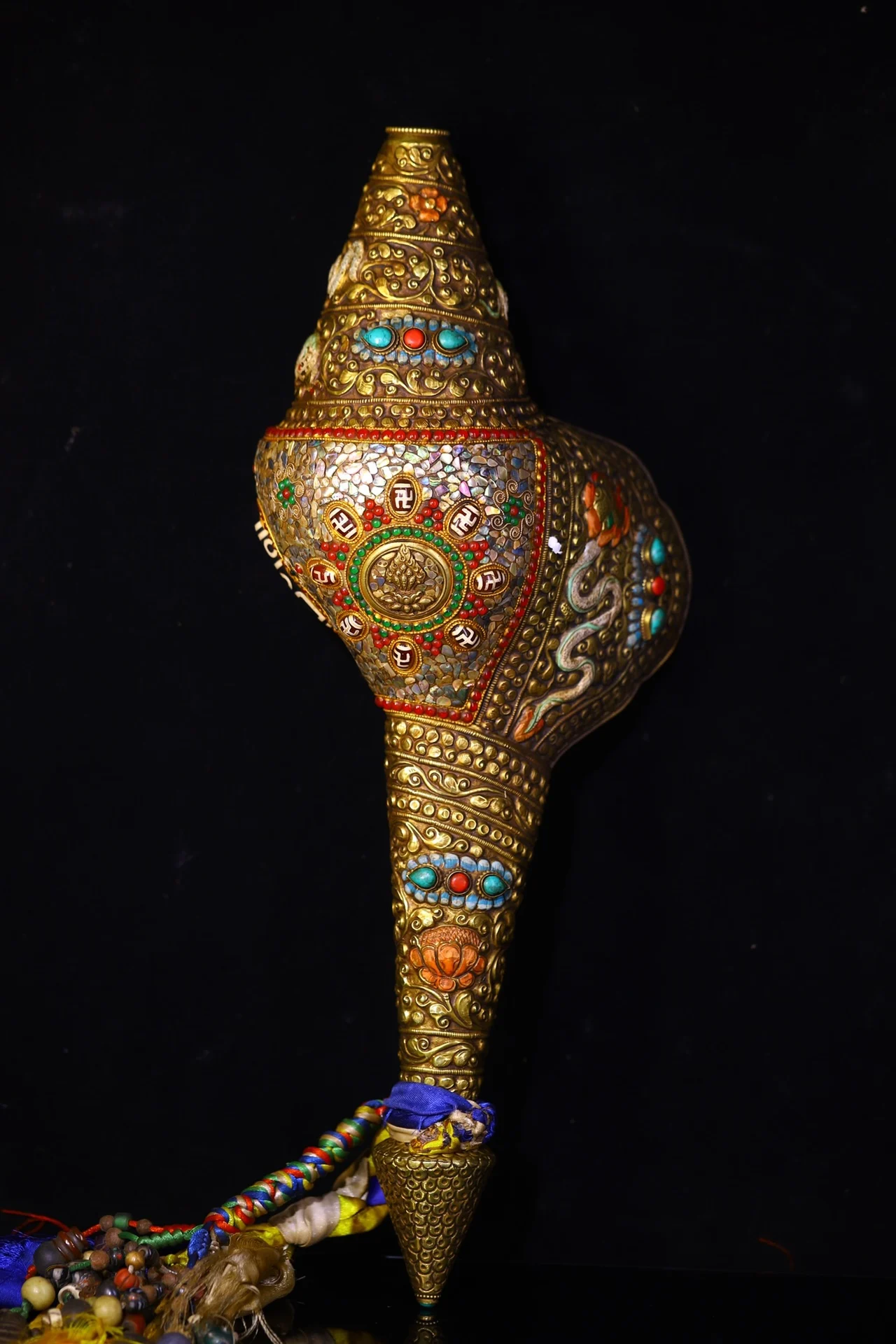 

Коллекция тибетских храмов 20 дюймов, старое мозаичное украшение в виде натуральных ракушек, камень цзы, текстура зверей, Будда, ракушка, поклонение, зал, городской домик