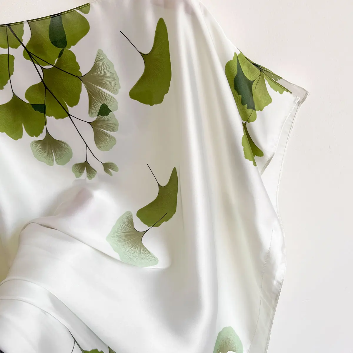 New 2025 Dubai Abaya For Women Summer Short Sleeve Cotton Dress Gold Stamping Loose Lady Maxi Islam African Dress With Big Scarf