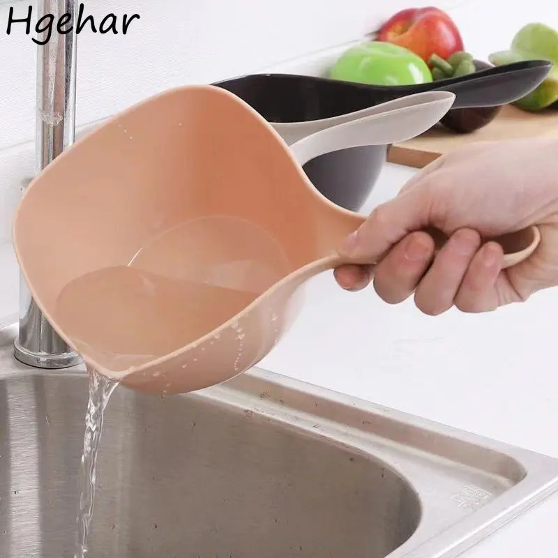 Kitchen Plastic Water Scoops Anti-drop Durable Large Vegetable Fruit Washing Ladle Baby Bath Dipper Shampoo Spoons