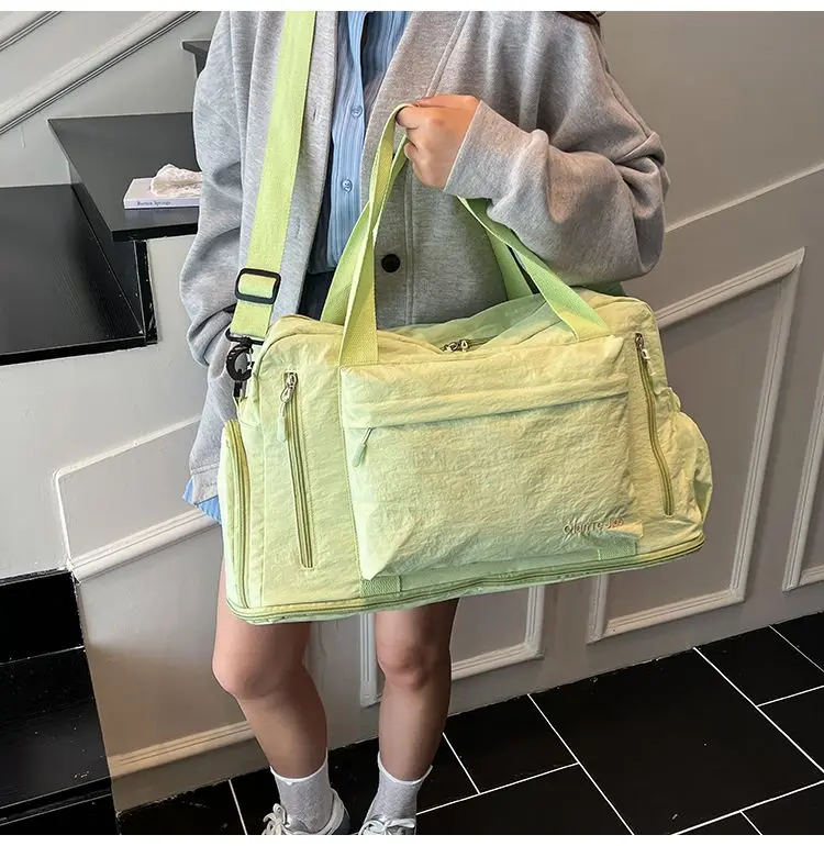 Large-Capacity Travel Tote Bag description 25