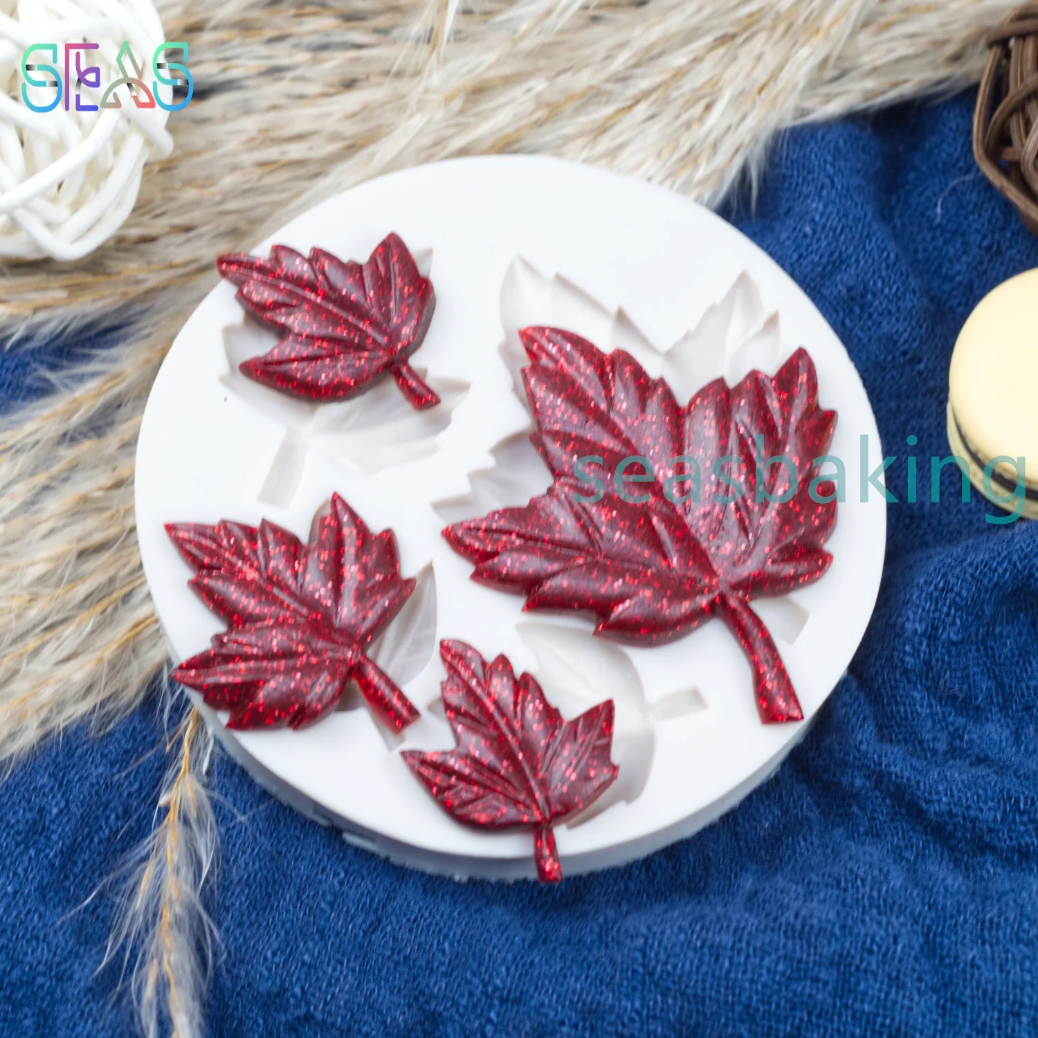 

Autumn Maple Leaf Shape Silicone Mold Fondant 3D Cupcake Candy Chocolate Cake Decoration Baking Tool Moulds DIY Clay Resin Art