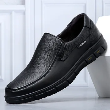 Nuove scarpe fatte a mano in vera pelle scarpe casual da uomo scarpe da passeggio con piattaforma piatta calzature da esterno mocassini sneakers traspiranti 1