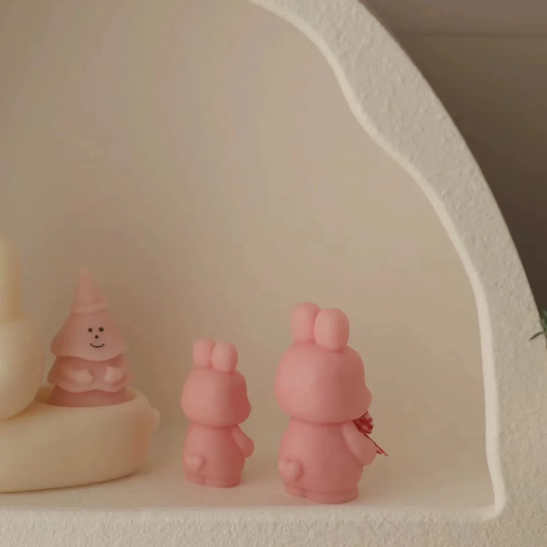 ins 3D Rabbit Bunny Scented Candle Mold For Candle Making DIY Animal Bunny Silicone soap Mold Easter Home Decor