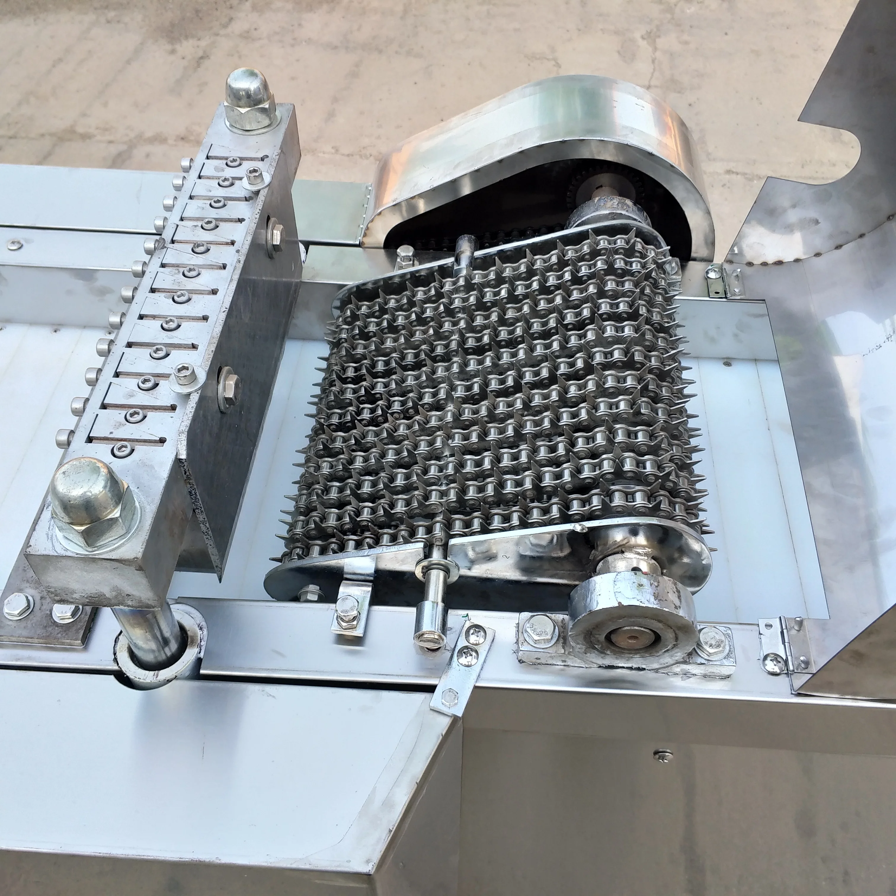 High quality electric frozen beef/fish/frozen meat bone cutting machine 4
