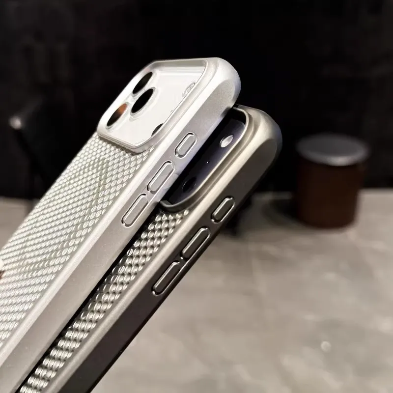 Honeycomb Grid Magnetic Case with Alloy Bracket and Heat Dissipation Kickstand