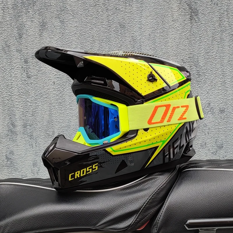 Off-Road Racing Helmet 6