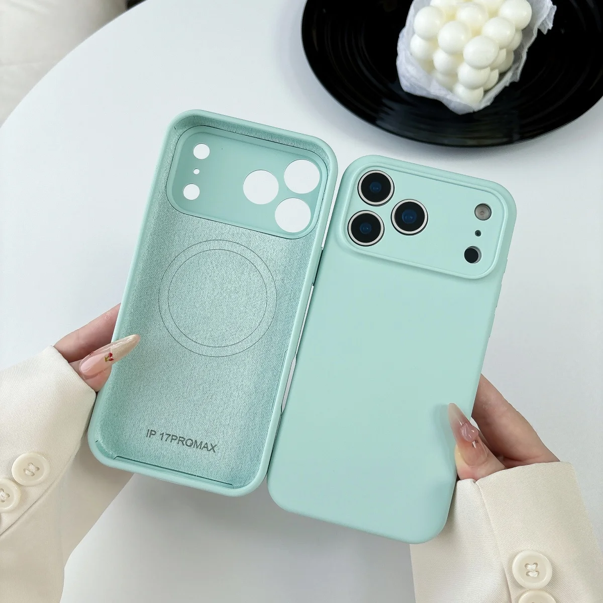 ตัวเลือกสินค้า เคสซิลิโคนเหลวสำหรับ iPhone 17-12 Pro Max พร้อมชาร์จ Magsafe