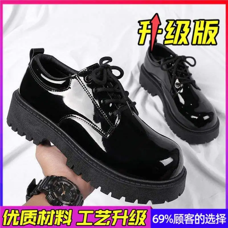 D03 Black (glossy leather upgraded version)